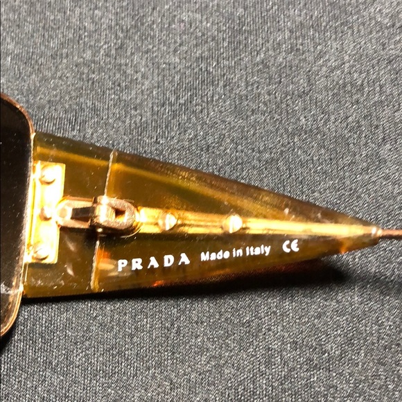 Prada men’s sunglasses - Picture 5 of 7